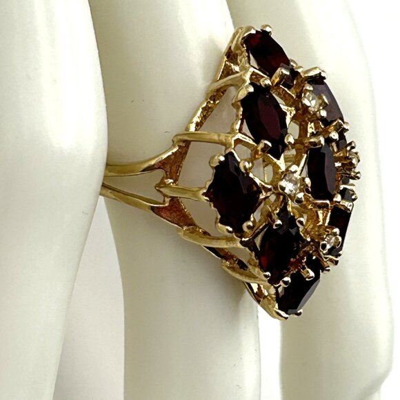 Vintage 18K HGE Red Marquise Cluster Cocktail Ring Size 6.5 - Picture 4 of 12